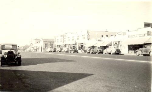 235: Downtown Encinitas, east side of Highway 101 between "D" and "E" streets. Encinitas, CA ca 1941