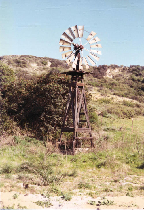 607: Windmill corner of Saxony, and La Costa Ave., Leucadia

